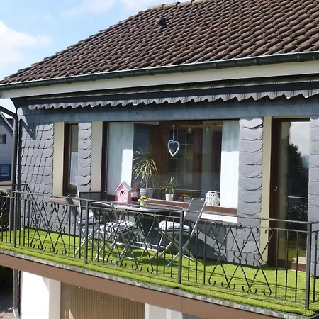 Holiday home Hoehenflug *
